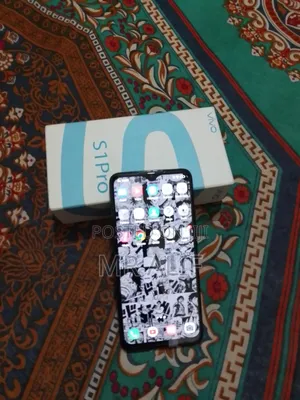 Photo - Vivo S1 Pro 128 GB Black