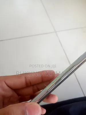 New Samsung Galaxy S10 5G 256 GB