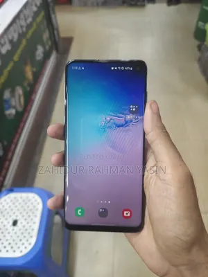 New Samsung Galaxy S10 128 GB Gray