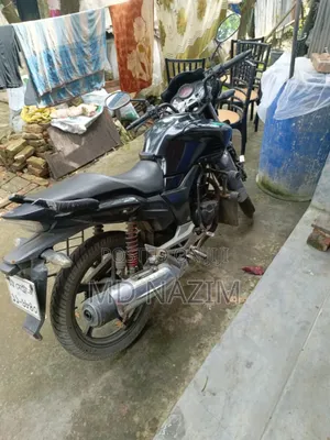 Hero Hunk 2010 Black