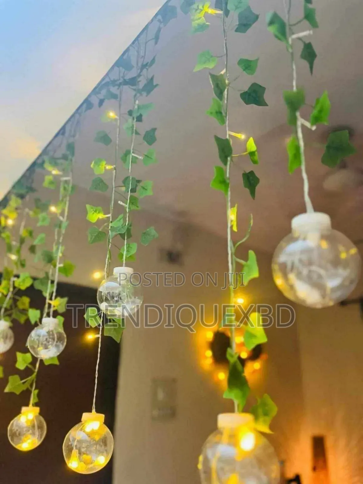 Wish Ball Leaf Curtain Light – 15ft Decorative Led Set With 12 Crystal