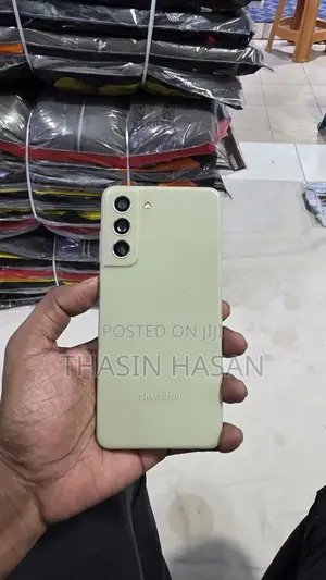 Photo - Samsung Galaxy S21 FE 5G 128 GB