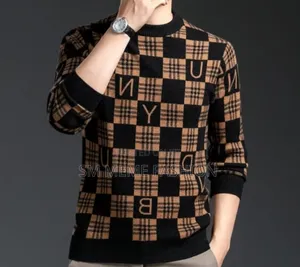 Photo - Stylish Winter Sweeter