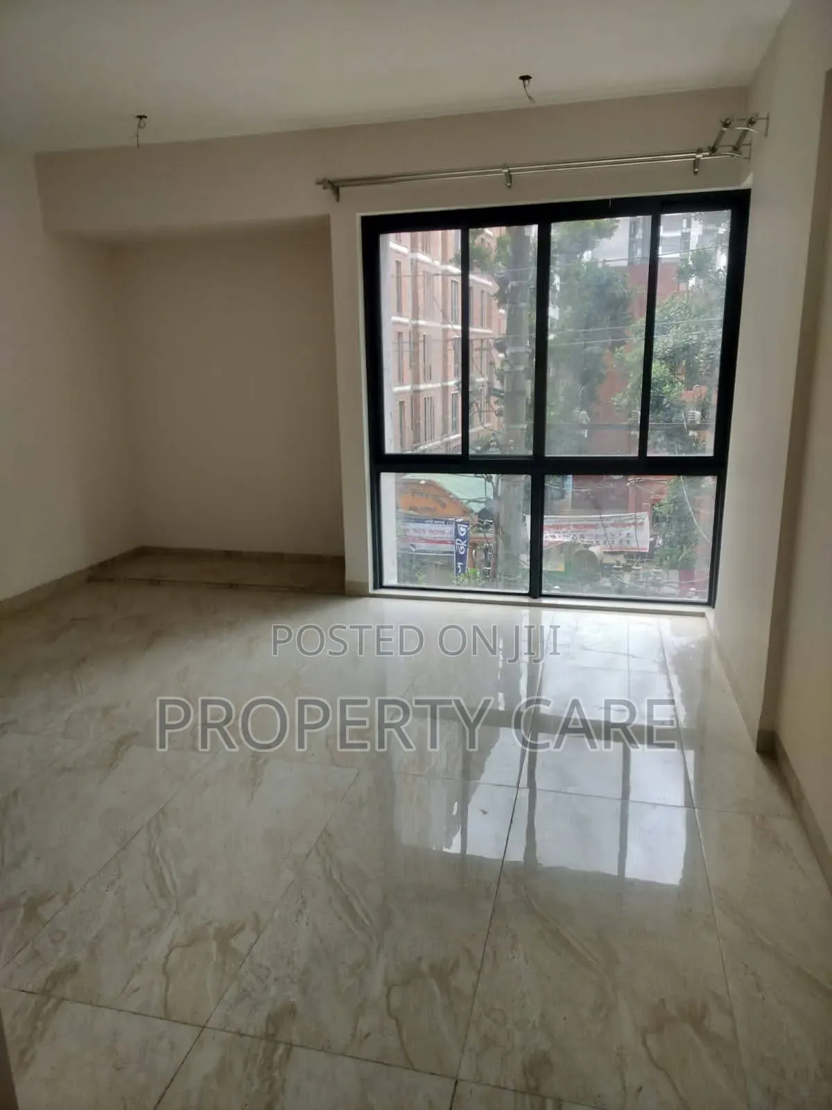 4bdrm Apartment in Gulshan for Rent