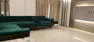 Furnished 4bdrm Apartment in Gulshan for Rent