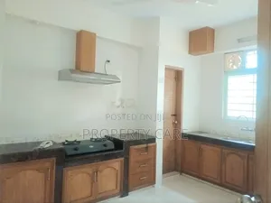 3bdrm Apartment in Gulshan for Rent