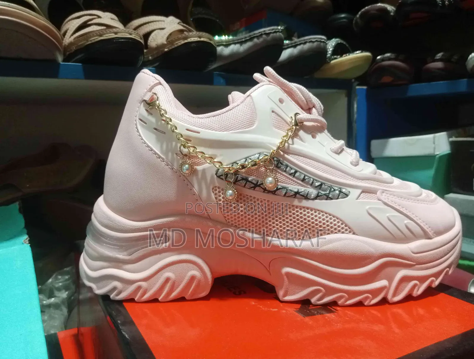 Ladies Joggers Shoes Sale
ব্যান্ড: China Fashion