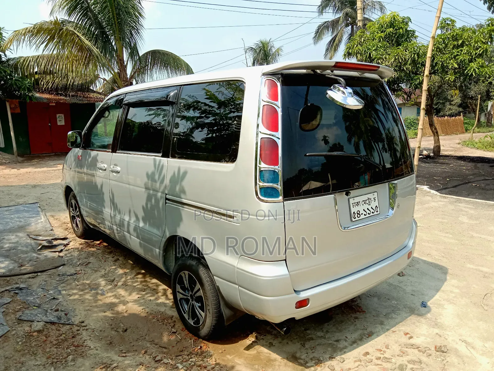 Toyota Noah 2.0 AWD (8 Seater) 2001 Silver
