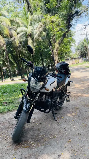 Yamaha FZ 2012 White