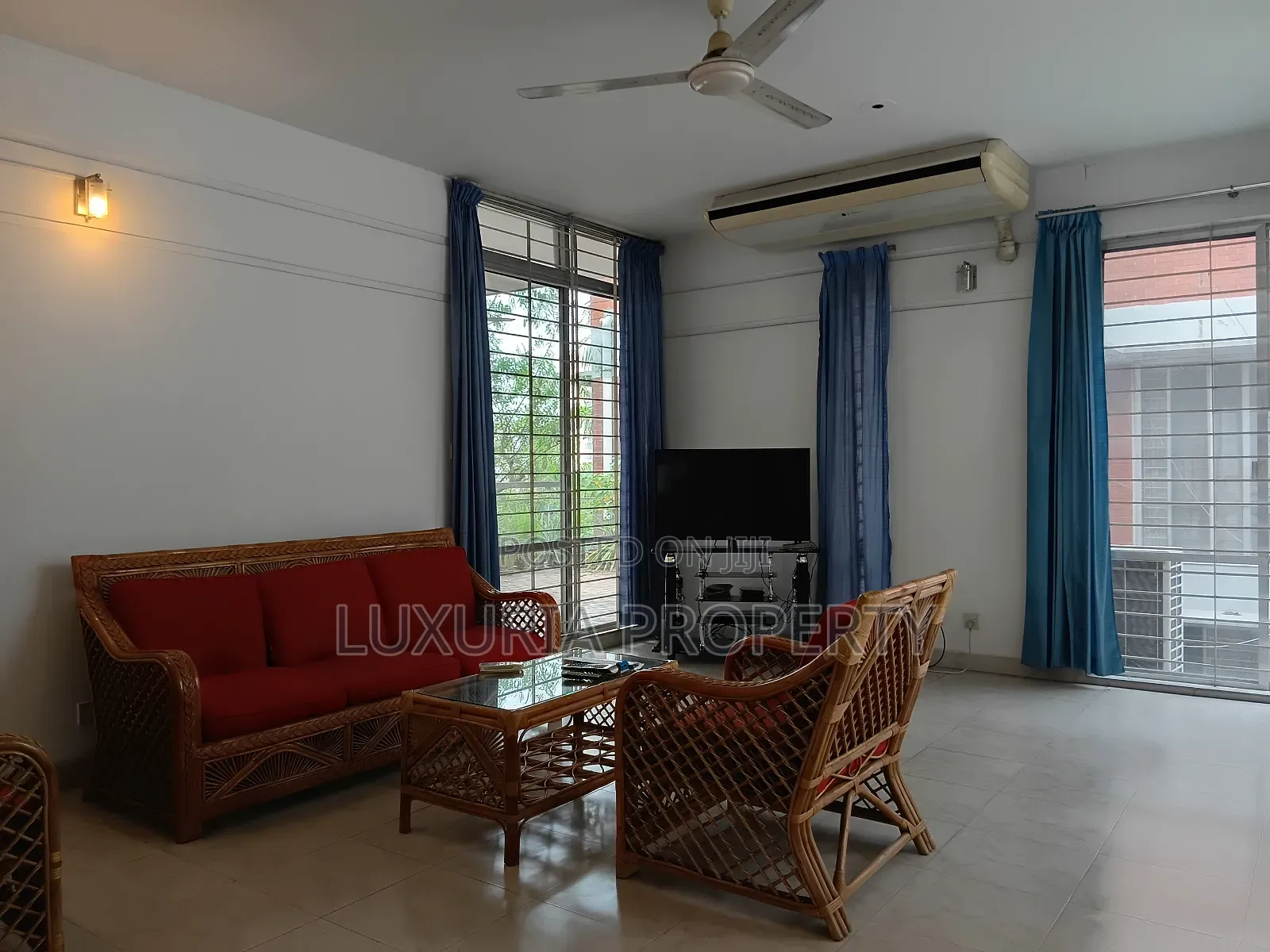 Furnished 3bdrm Apartment in Gulshan for Rent