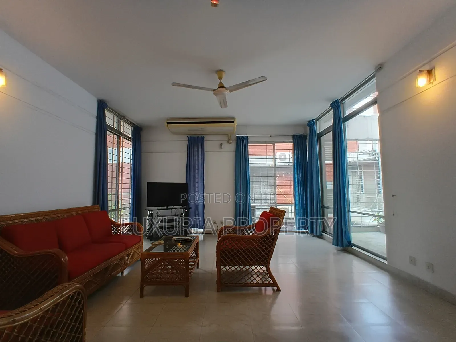 Furnished 3bdrm Apartment in Gulshan for Rent