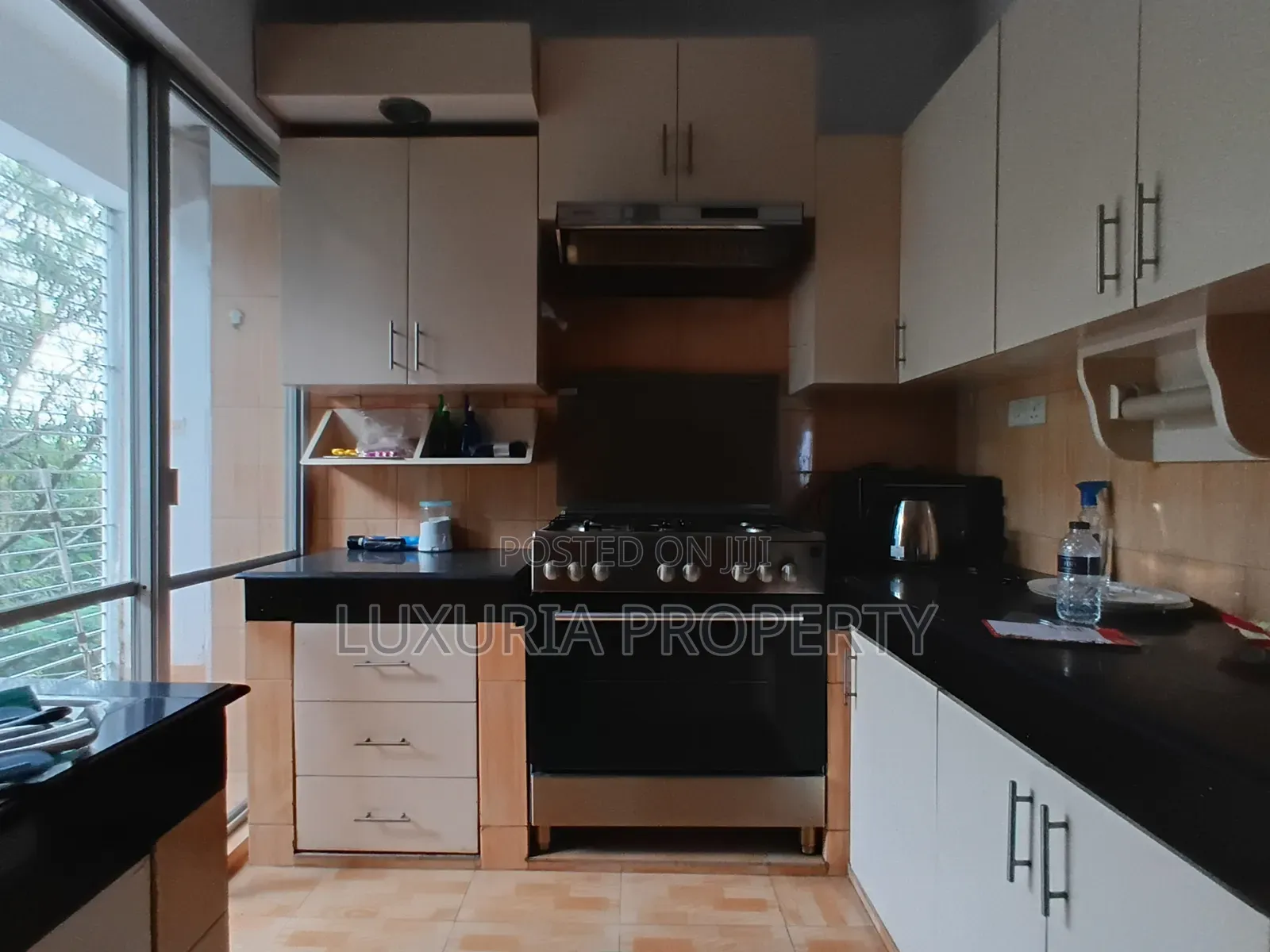 Furnished 3bdrm Apartment in Gulshan for Rent