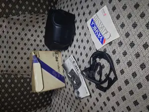 Photo - Yashica Mf-2