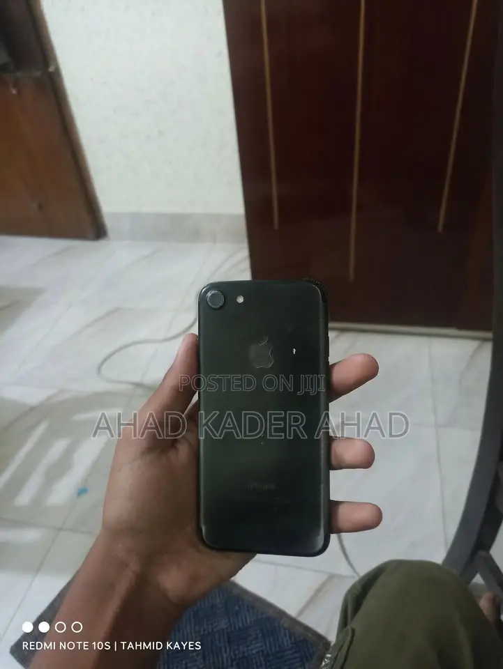 iPhone 7 Black