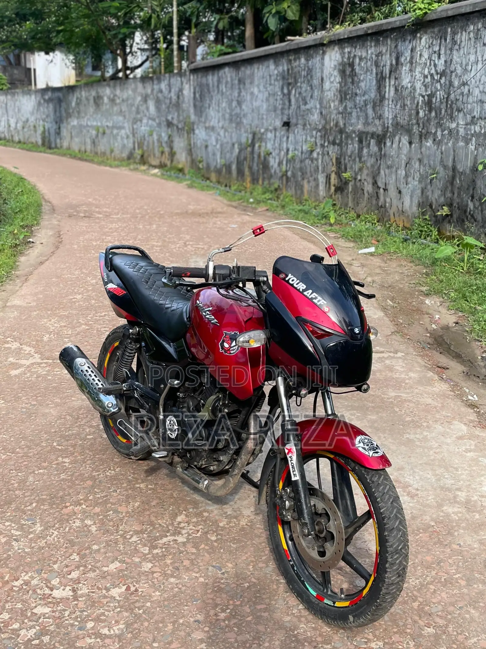 Bajaj Pulsar 150 2011 Red