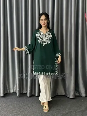 Embroidery Micro Butter Two Peace
Body:Micro Butter With Embroidery