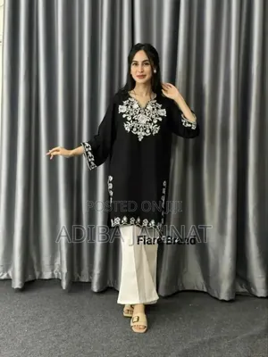 Embroidery Micro Butter Two Peace
Body:Micro Butter With Embroidery