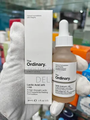 Photo - The Ordinary.
Direct Acids
Lactic Acid 10%
+ Ha Serum