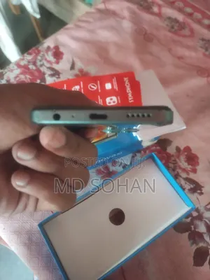 Mobile Phone 128 GB Green