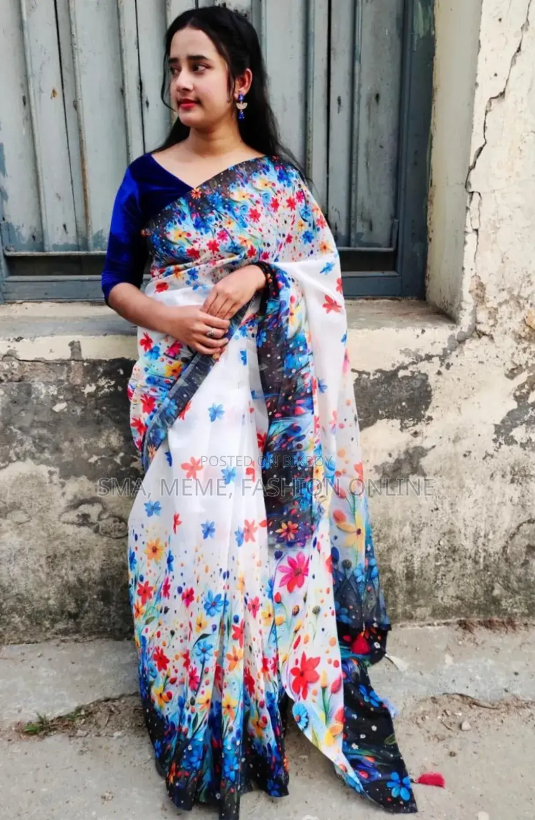 হাফ সিল্ক শাড়ী