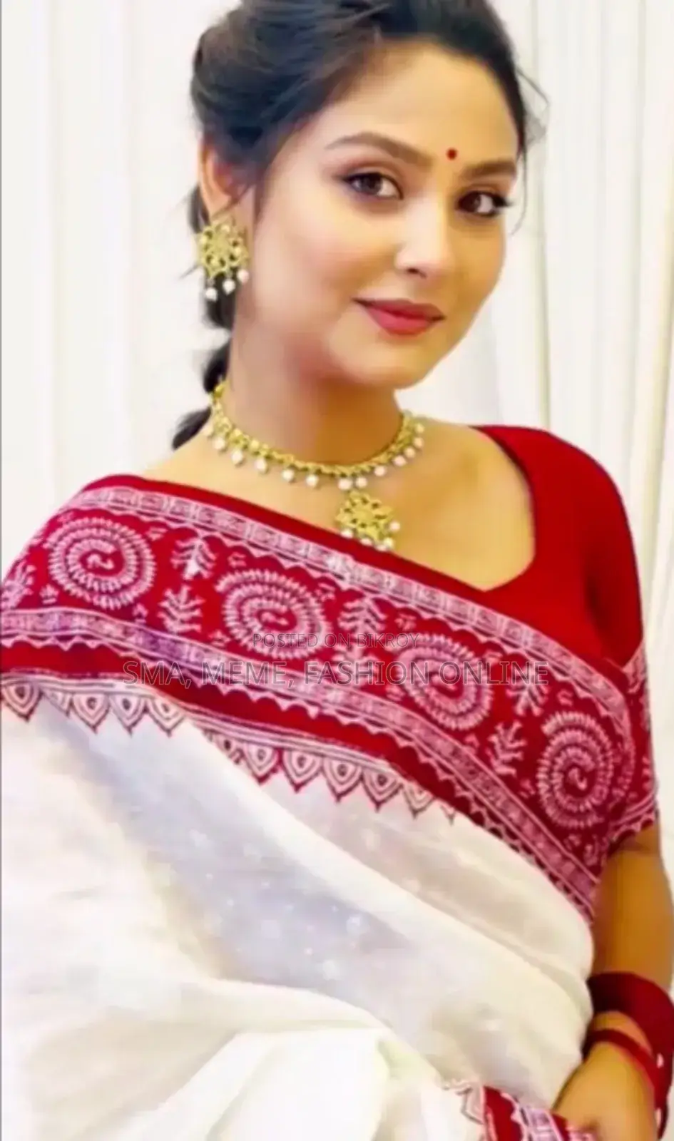 স্কিন প্রিন্ট হাফ সিল্ক শাড়ী উইথ ব্লাউজ পিস