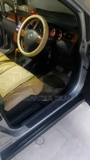 Nissan Tiida 1.5L DCI 6MT 2006 Silver