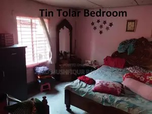 5bdrm House in Khulna Gilatola, for Sale