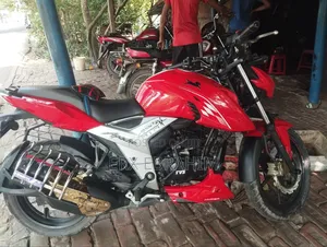 Photo - TVS Apache 160 4V 2023 Red