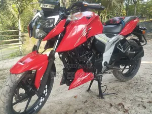 TVS Apache 160 4V 2023 Red