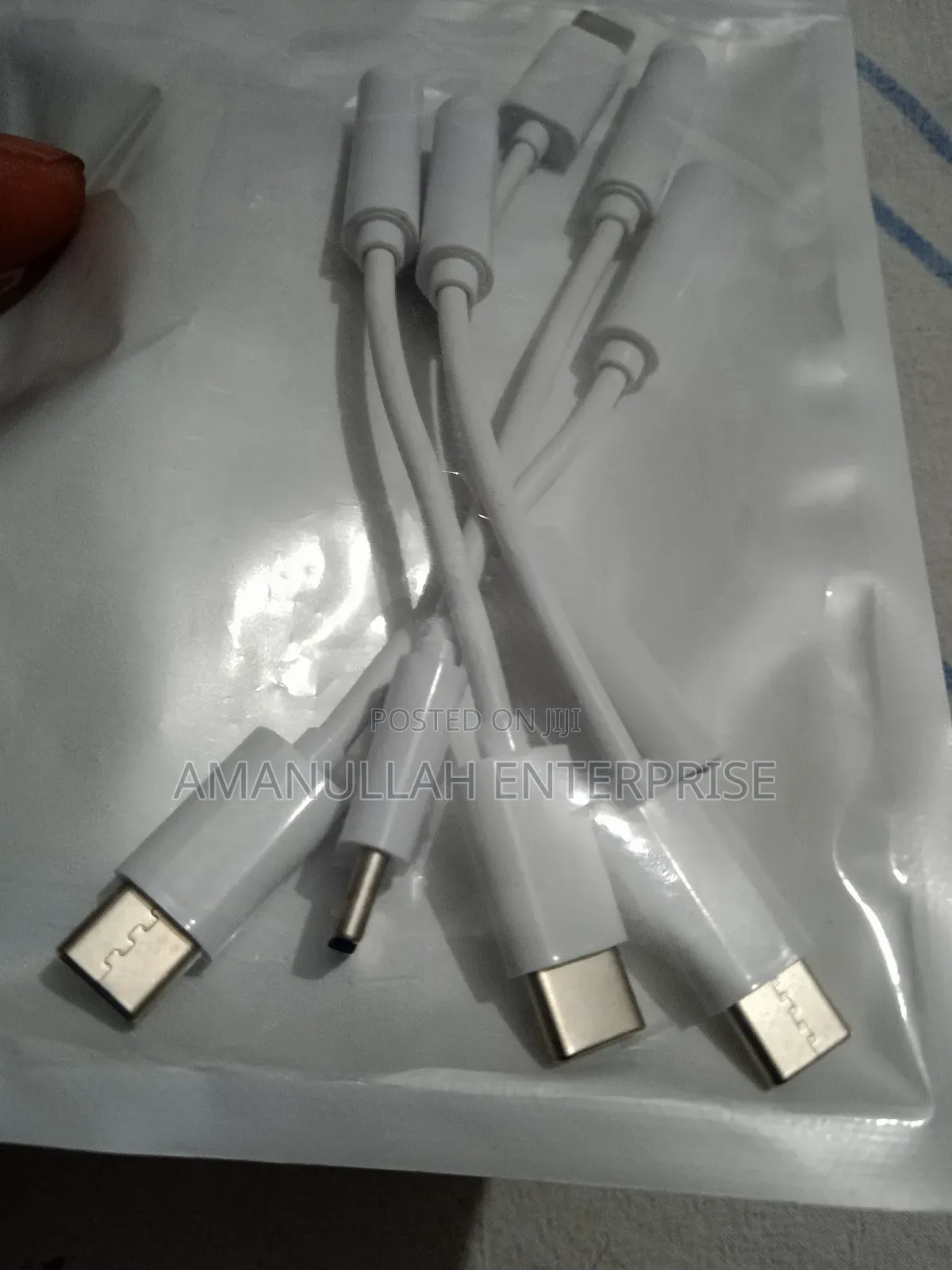 Usb-C to 3.5mm Headphone Jack Adapter.