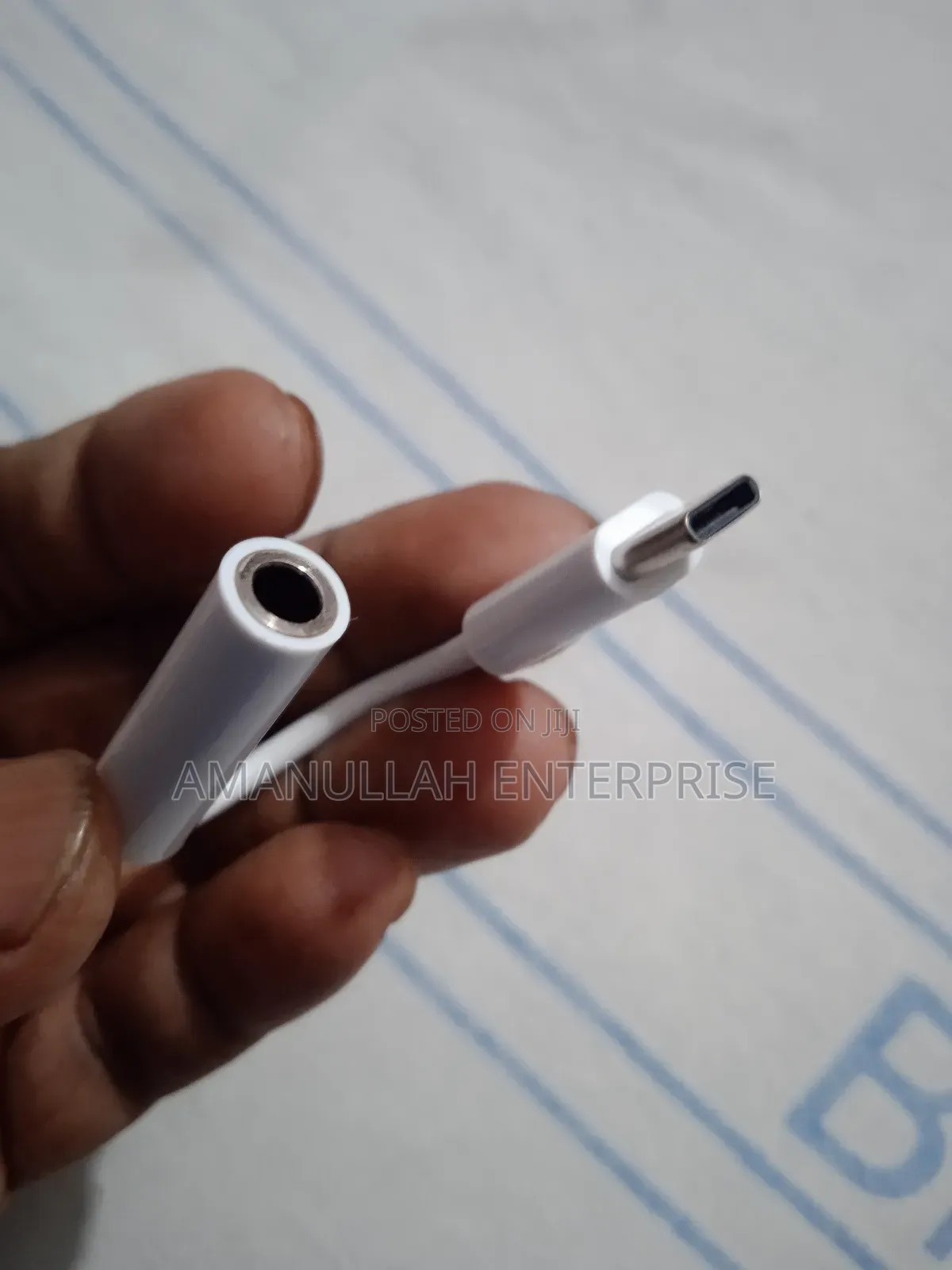 Usb-C to 3.5mm Headphone Jack Adapter.