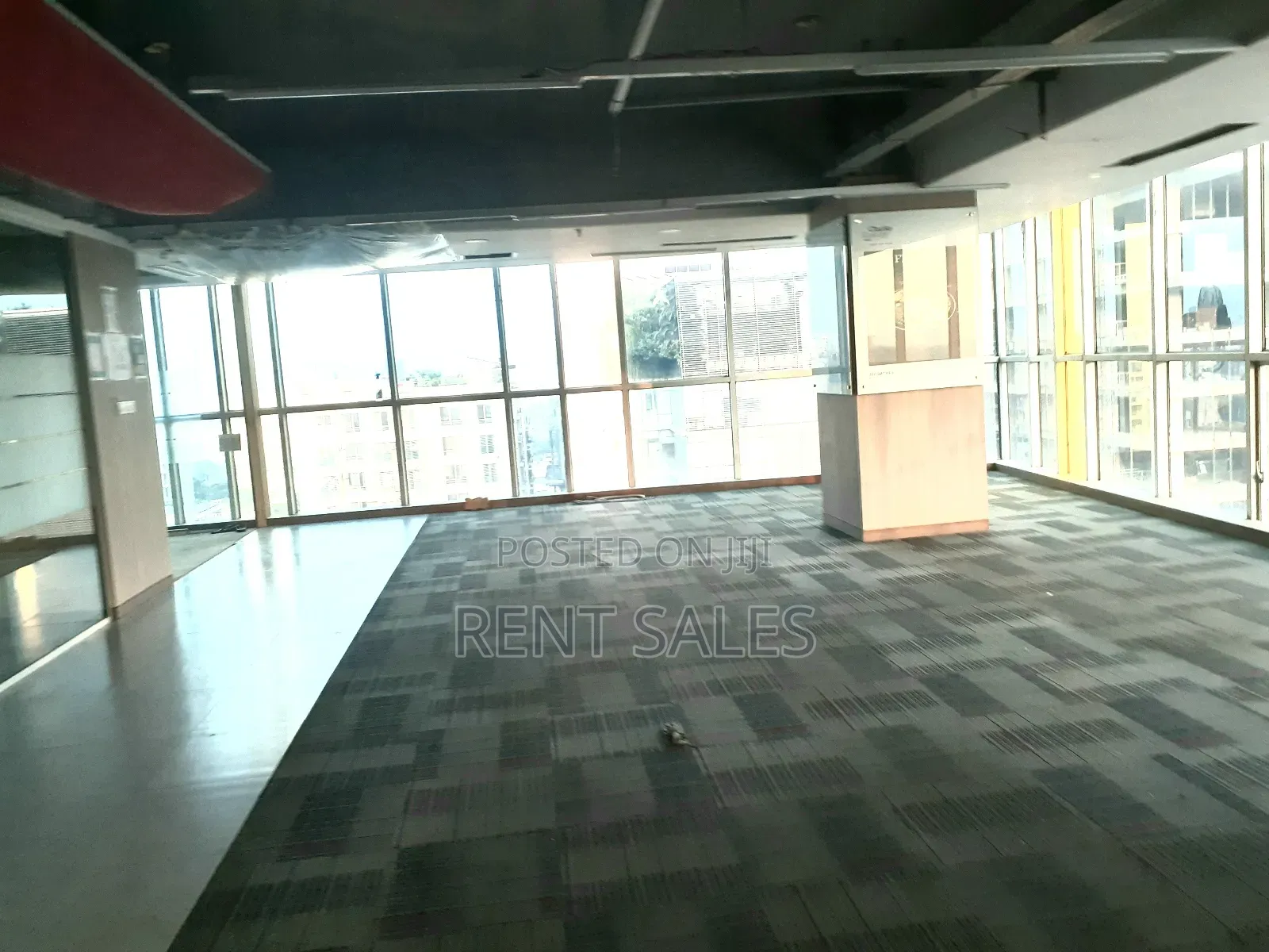 7500 Sqft Office Space Available For Rent In Gulshan Avenue
