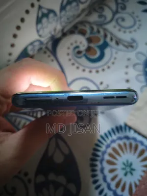 Photo - OnePlus 9 256 GB Blue