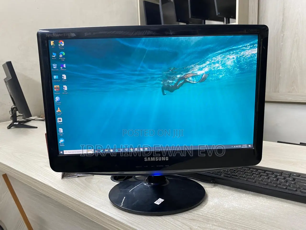 Samsung 19" Monitor, Resolution (1366x768),Model : B1930