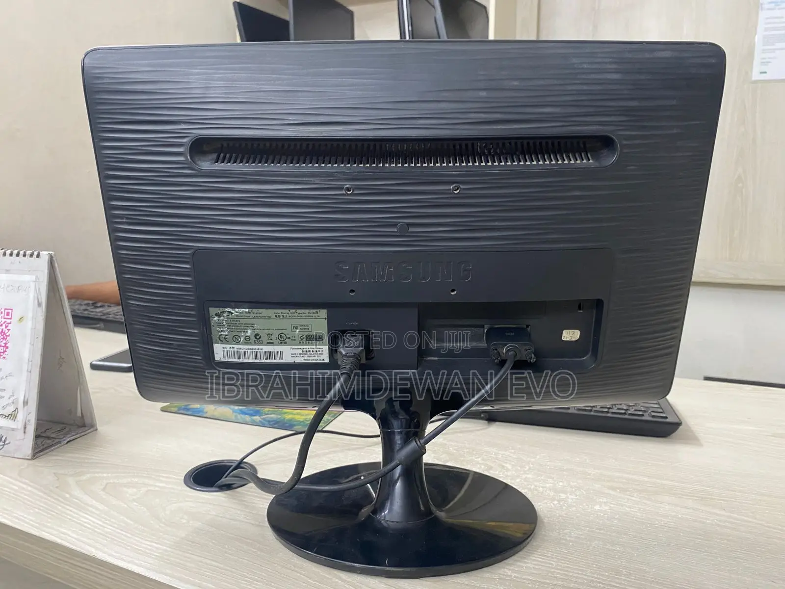 Samsung 19" Monitor, Resolution (1366x768),Model : B1930