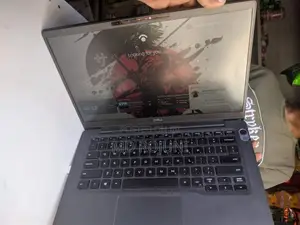 Laptop Dell Latitude 7400 8GB Intel Core I5 HDD+SSD 256GB