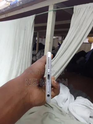 I Phone 6s Plas. Price 9000