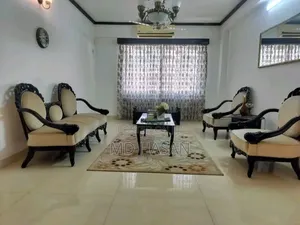 3bdrm Apartment in Furnished Flat for for Rent