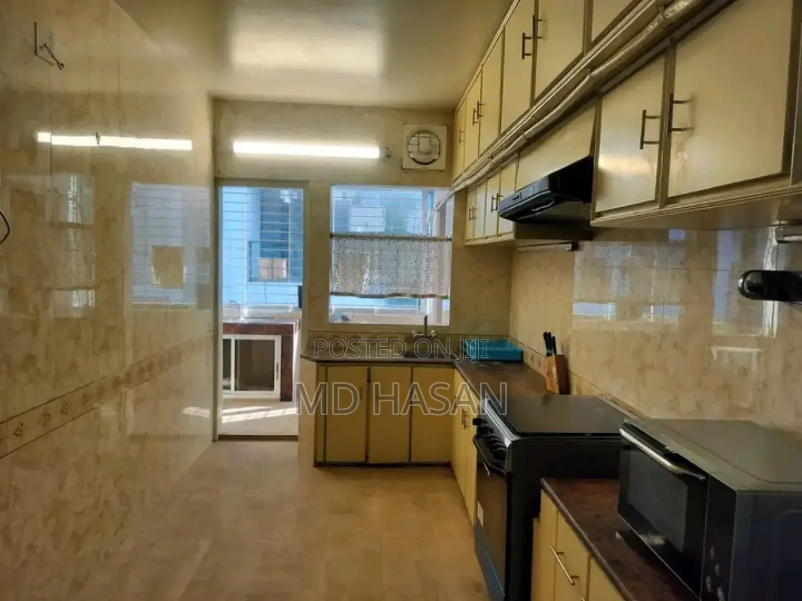 3bdrm Apartment in Furnished Flat for for Rent