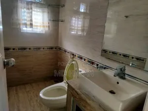 3bdrm Apartment in Furnished Flat for for Rent
