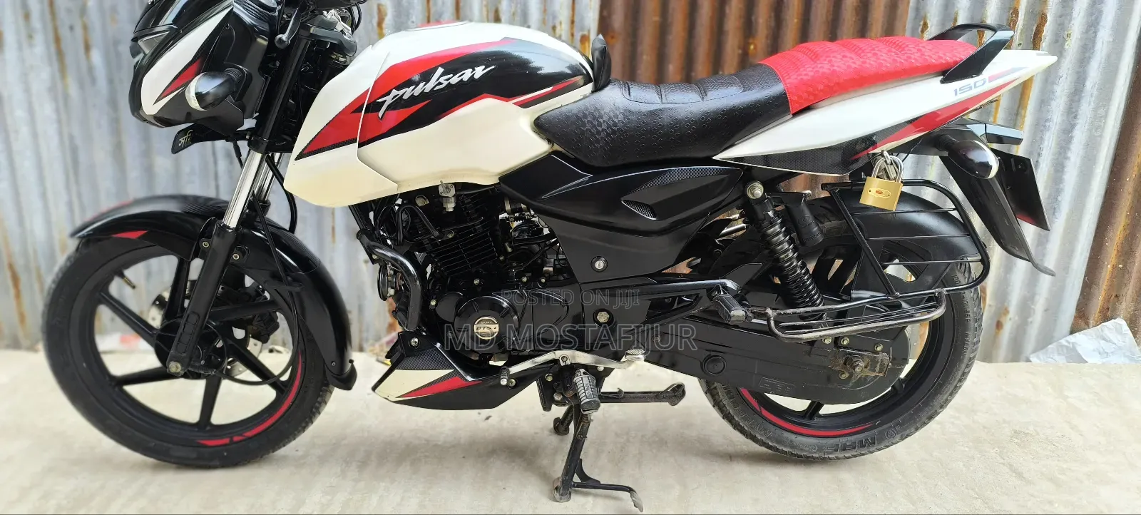 Bajaj Pulsar 150 2022 White