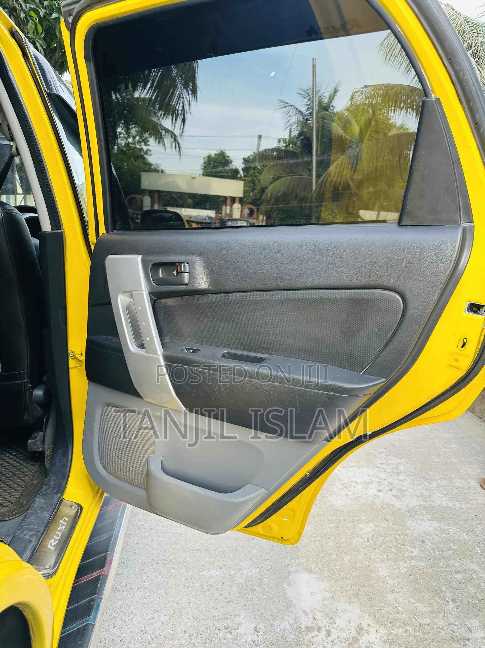 Toyota Rush 1.5 AWD 2007 Yellow