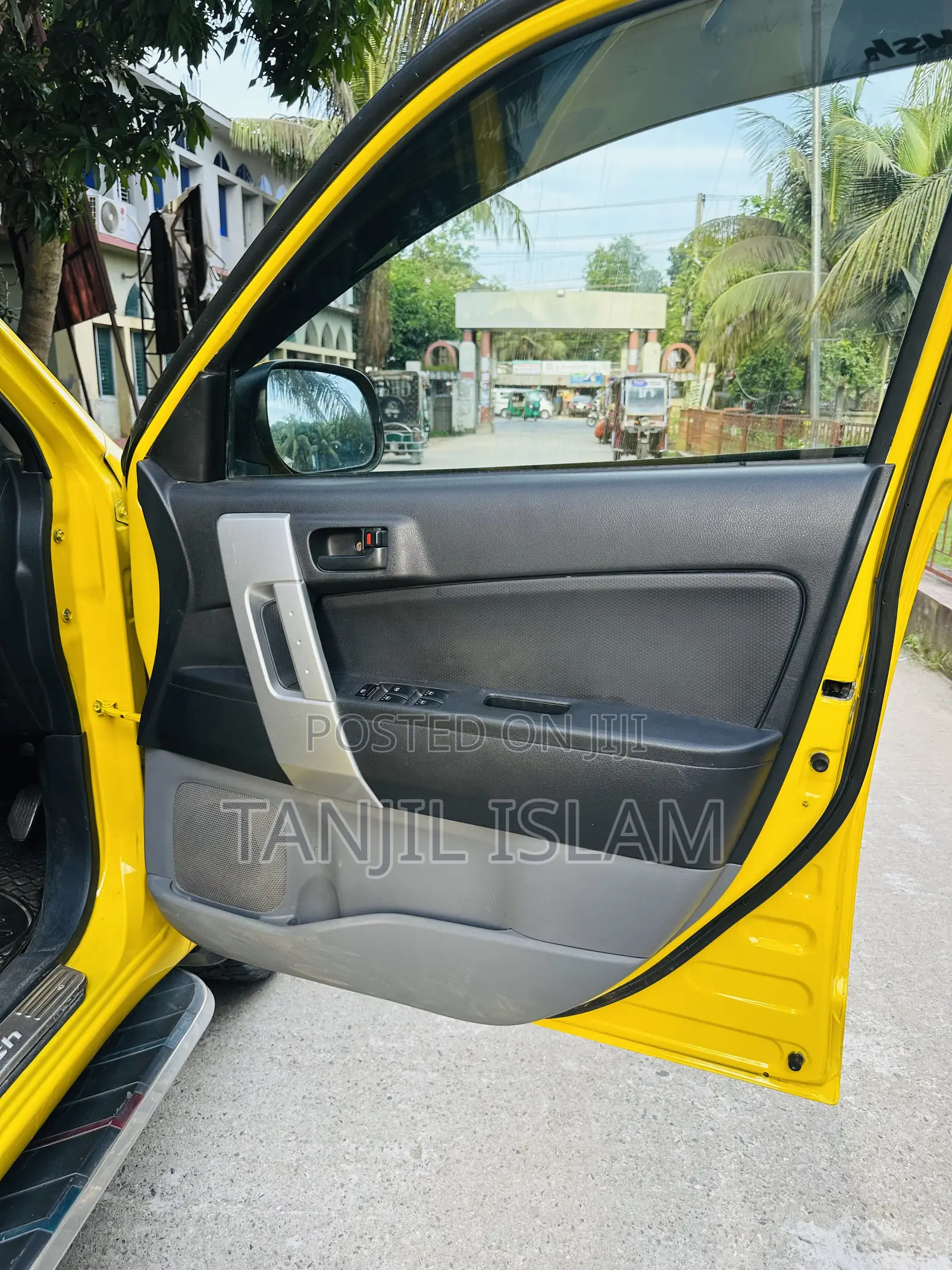 Toyota Rush 1.5 AWD 2007 Yellow