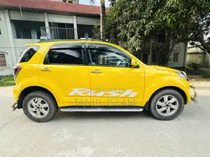 Toyota Rush 1.5 AWD 2007 Yellow