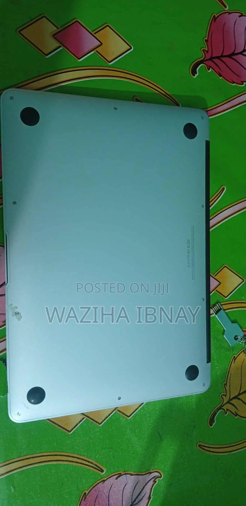 Laptop Apple MacBook 2017 4GB Intel Core I5 HDD+SSD 256GB