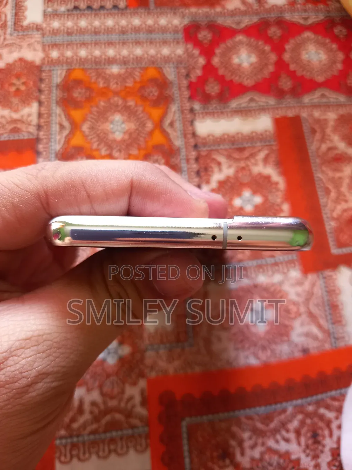 Samsung Galaxy S21 5G 256 GB White