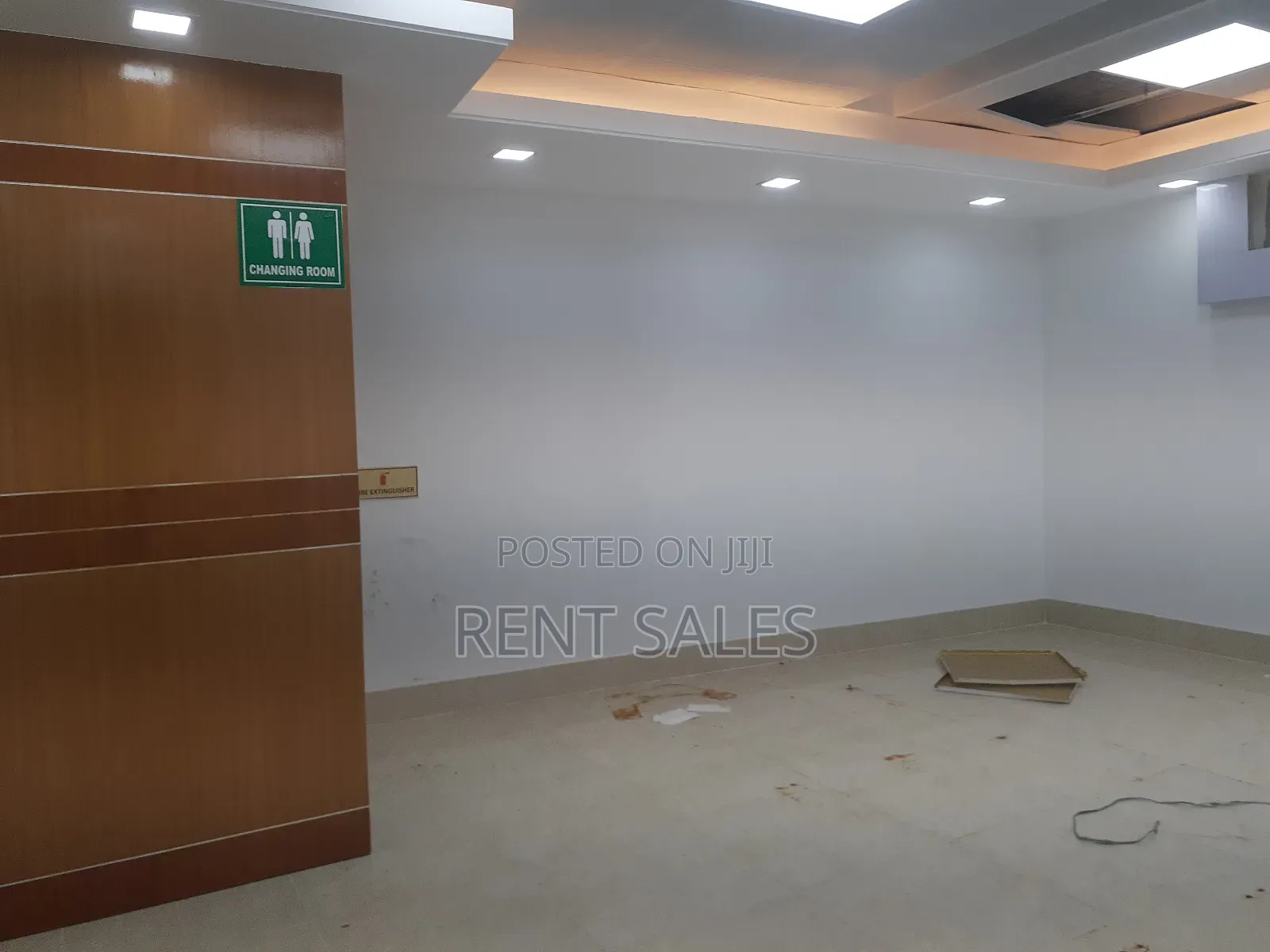 3500 SQFT 1st Floor Space Rent in Banani Road 11