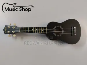 Photo - Black Premium Ukulele With Bag, Picks, Belt.