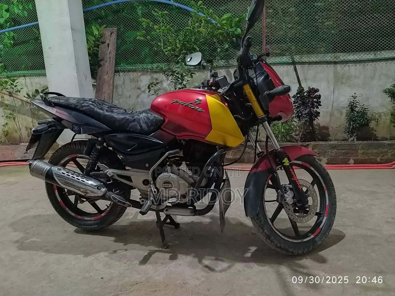 Bajaj Pulsar 150 2012 Red