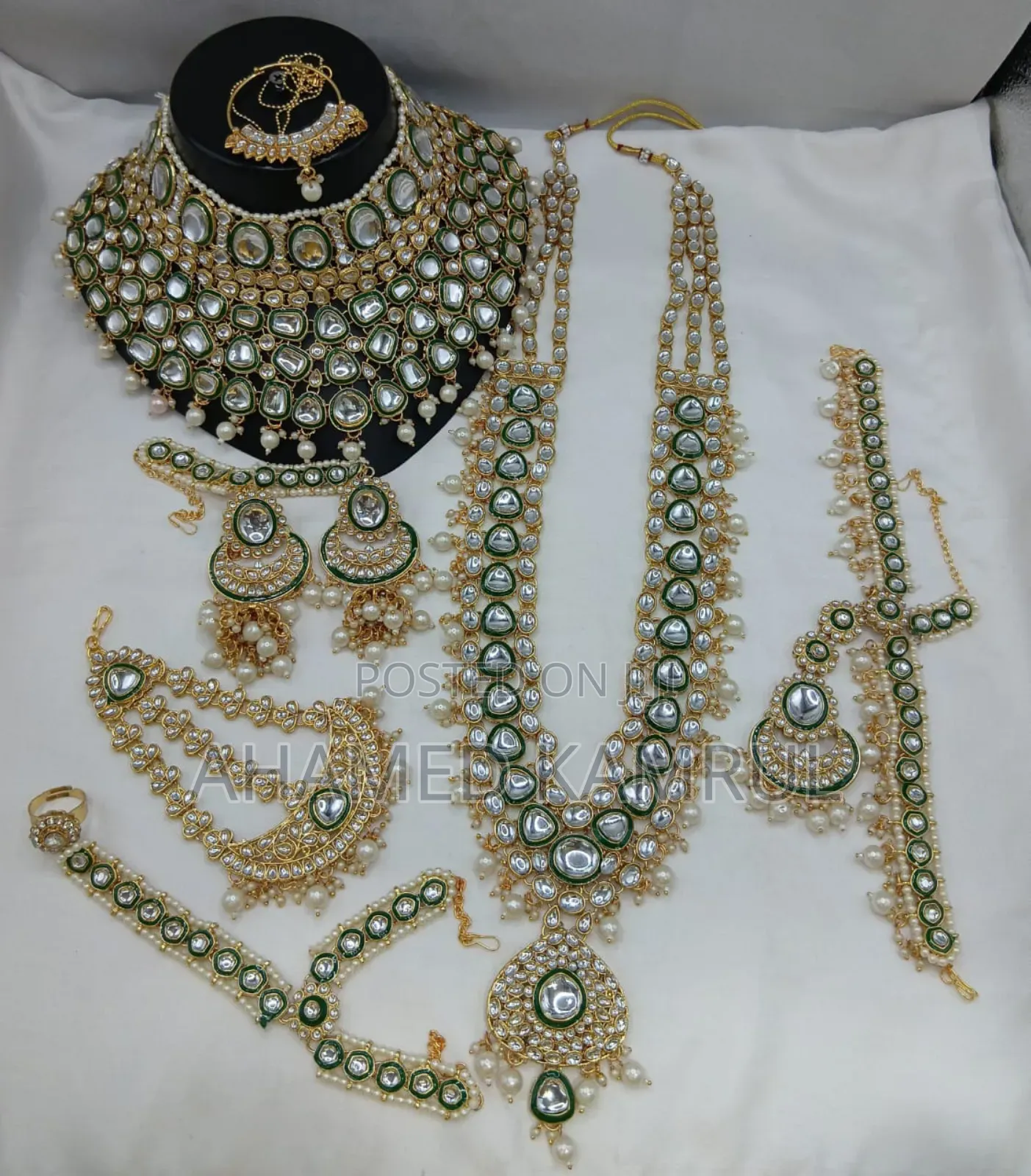 Kundon Bridal Set